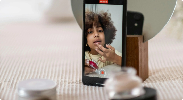 Pure Telecom research reveals strong desire among adults to become influencers