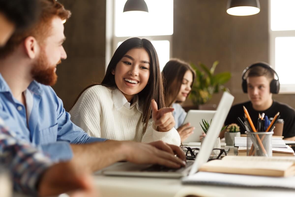 Guide to getting the best student broadband deals